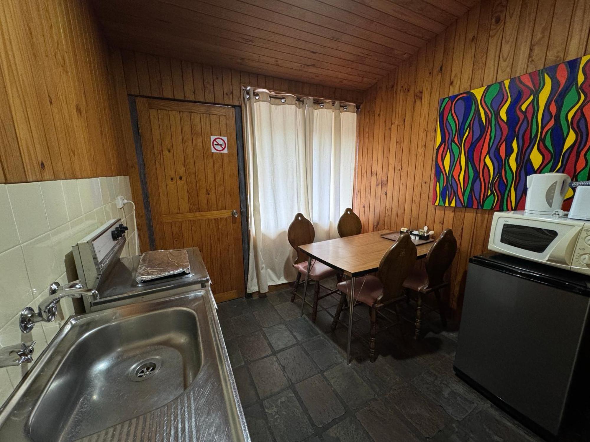 Bunkhouse Motel Cooma Zewnętrze zdjęcie